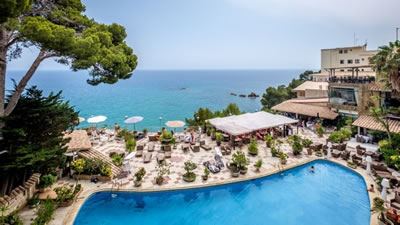 swimming pool and tango